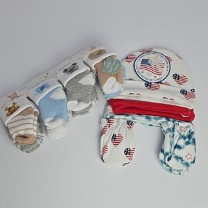 Patriotic Baby Hat and Mittens 0-3M Set with Sock Set 0-6M Boys NWT